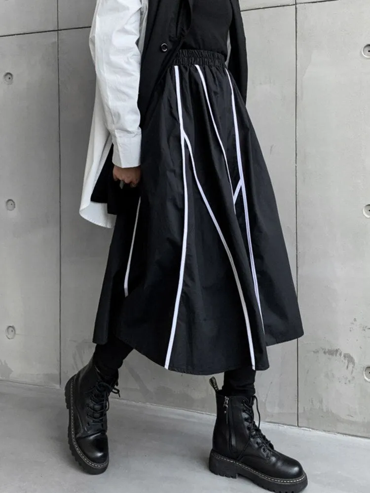 Asymmetrical Elastic Waist Spliced Skirt