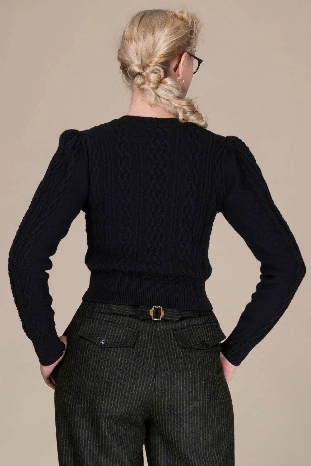 Emmy -The Ice Breaker cardigan black