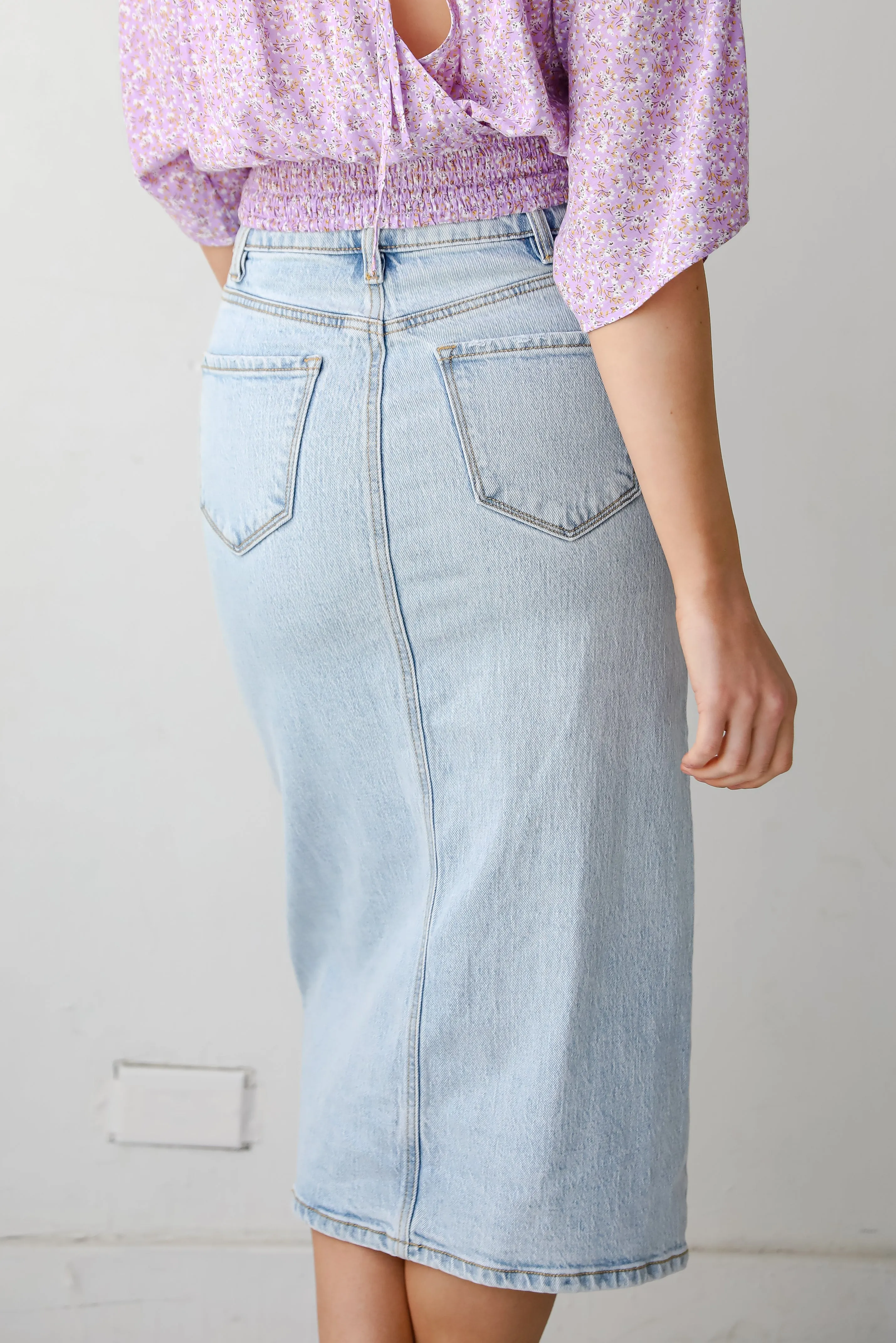 FINAL SALE - Darling Trend Light Wash Denim Midi Skirt