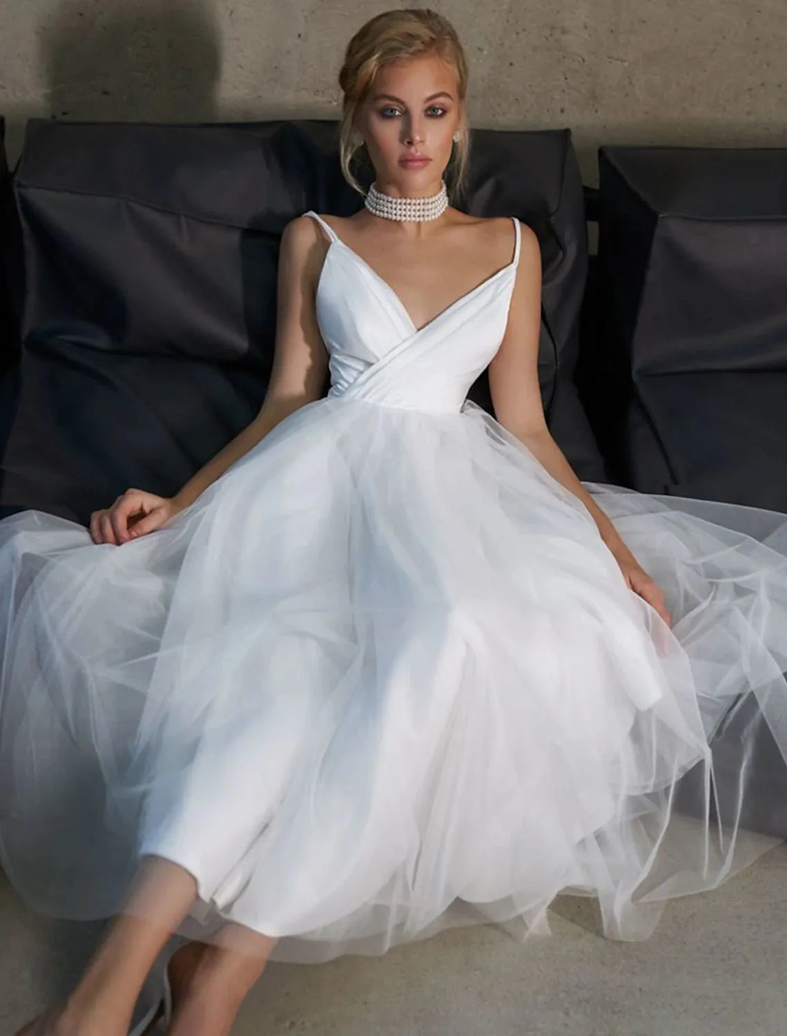 Luolandi Reception Little White Dresses Casual Wedding Dresses A-Line Camisole V Neck Spaghetti Strap Ankle Length Tulle Bridal Gowns