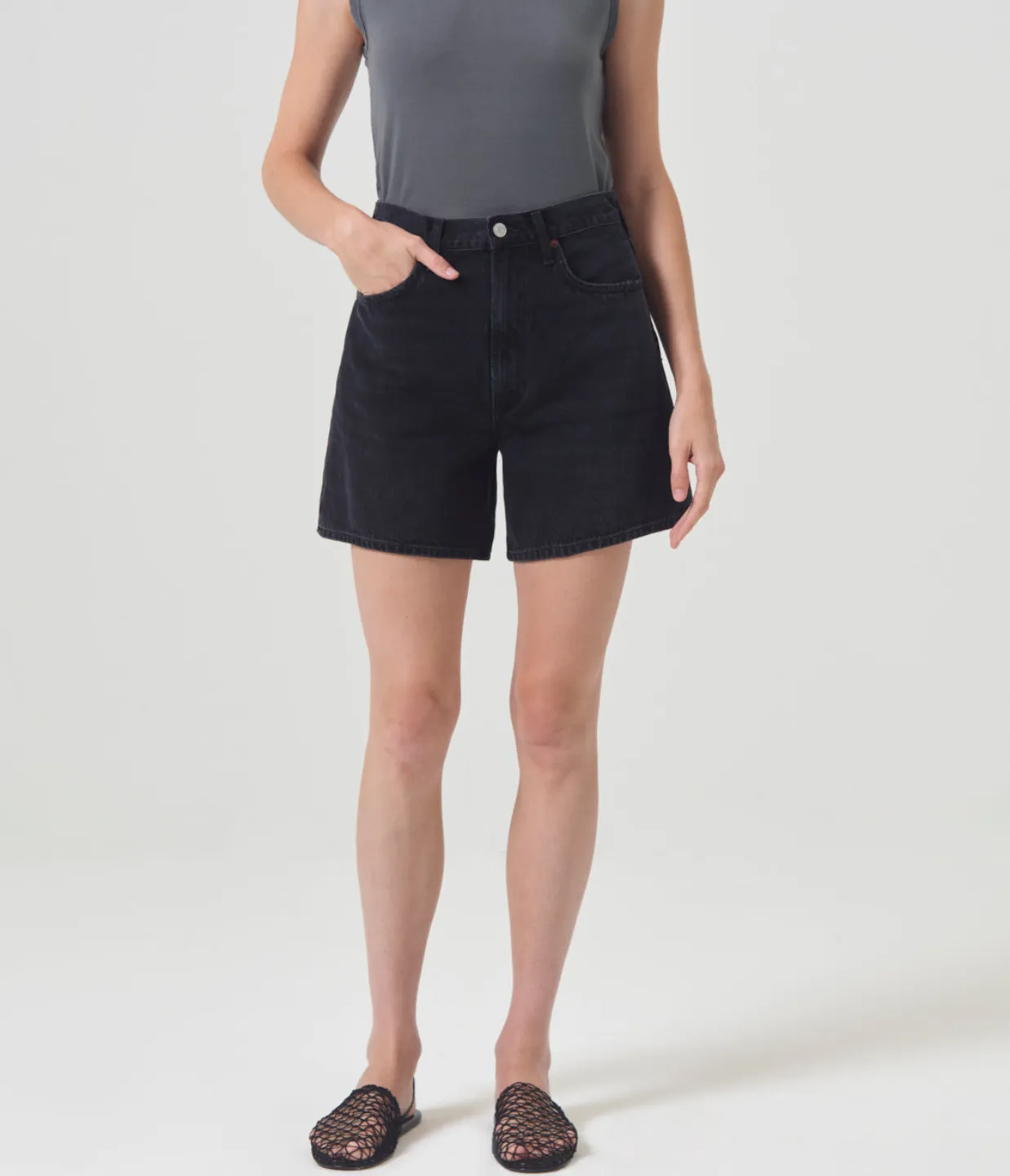 Stella Short in Bat